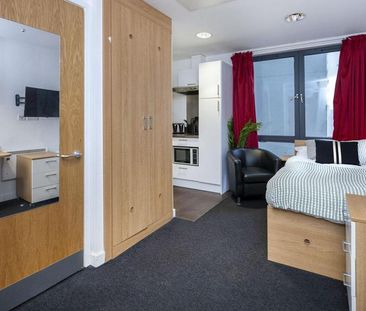 Studio to rent - Photo 3