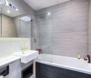 3 bedroom flat to rent - Photo 4