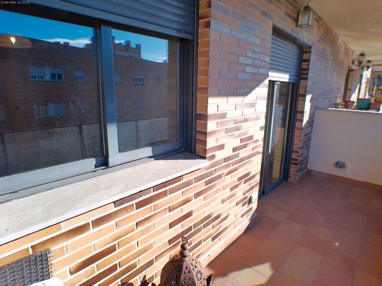 Piso de alquiler en Calle Gómez Tejedor, Norte - Photo 1