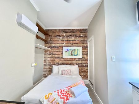 Surry Hills - Photo 2