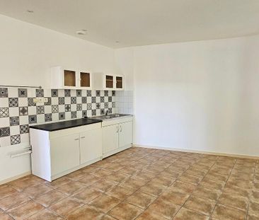 Location Appartement 2 pièces 43m² PRIVAS 07000 - Photo 4