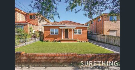 "Brick home, close to Lidcombe station" - Photo 3