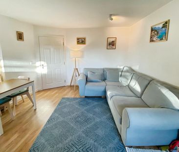 1 bedroom Flat To Let Total Size: 431 SQ FT - Photo 1