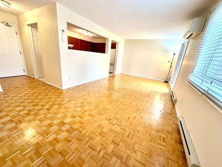 For Lease - 260 Brittany Drive Unit# 200, Manor Park - Cardinal Glen and Area, Ontario - Photo 2