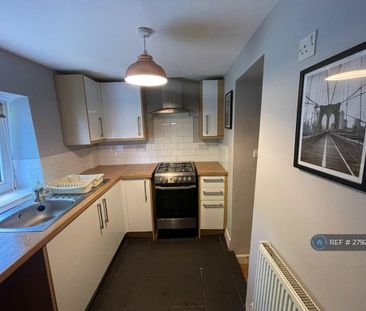 2 bedroom terraced house to rent - Photo 1