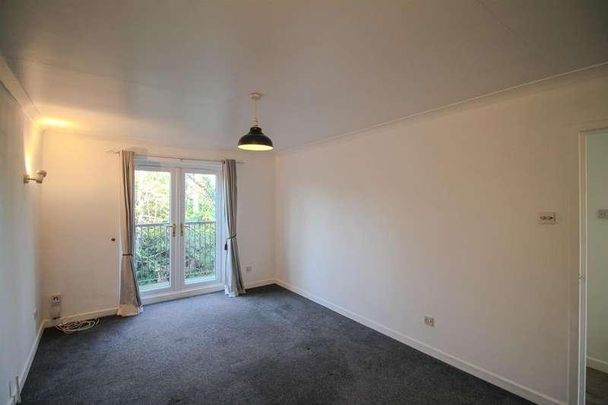 Lenton Manor, Nottingham, NG7 - Photo 1