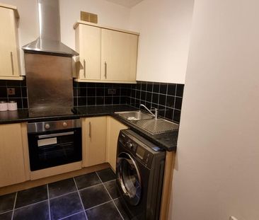 1 bedroom flat to rent - Photo 6