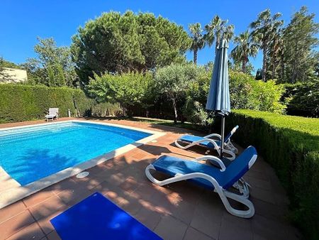 Luxury Villa for rent in Gavà, Spain - Photo 3