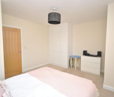3 bedroom barn conversion to rent - Photo 6