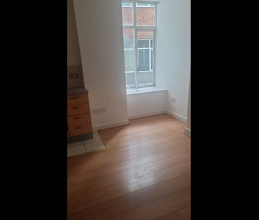 2 Bed Flat, Harrington Chambers, L2 - Photo 6