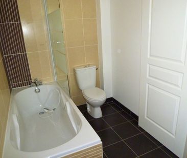 Location Maison 5 pièces 85m² COGNAC 16100 - Photo 4