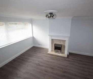 Kingfisher Close, Shoeburyness, Southend-on-sea, SS3 - Photo 2