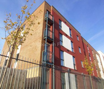 Ordsall Lane, Salford - Photo 6