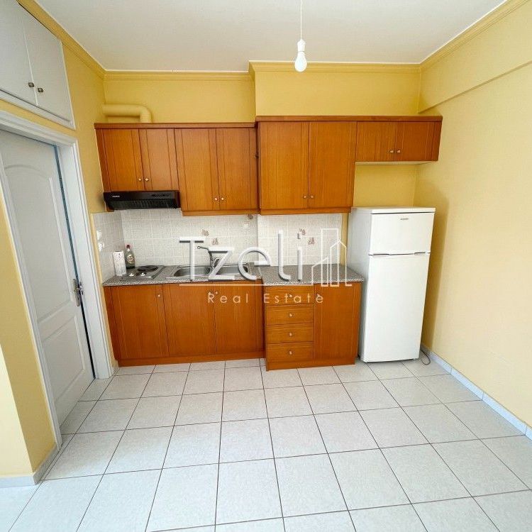 Studio/Γκαρσονιέρα για ενοικίαση - Πάτρα, - Photo 1