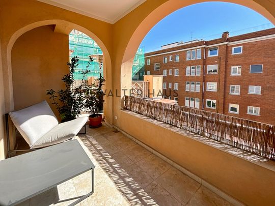 Piso en alquiler en Sant Gervasi, Barcelona - Photo 1