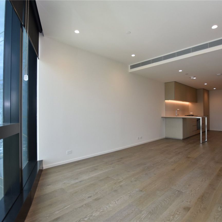 4809/70 Southbank Boulevard - Photo 1