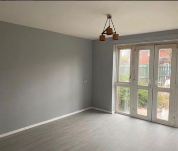 1 Bed Flat, Fallowfield, M14 - Photo 6