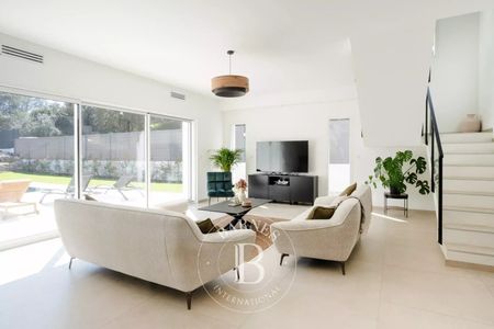 Tout savoir sur cette maison dans le quartier Cabries, à Cabriès - Photo 3