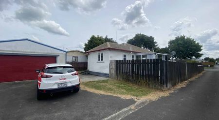 Freshly Refreshed Family Home in Central Nawton - Photo 2