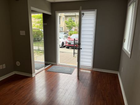 For Lease - 2891 Rio Court Unit# 61, Mississauga, Ontario - Photo 5