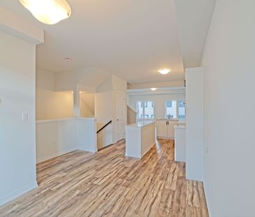 For Lease - 155 Equestrian Way Unit# 114, Cambridge, Ontario - Photo 1