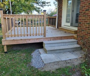 For Lease - 2413 Vivian Road Unit# (Main Floor), Whitchurch-Stouffv... - Photo 2