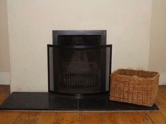 2 bedroom house to rent - Photo 1