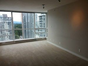 $1850 / 2br – 830ft2 – 2 Br + 2 Ba ‘Grand Central’ Condo with great view (Coquitlam Center) - Photo 1