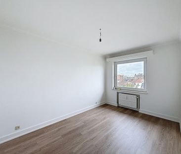 Appartement te huur - Foto 1