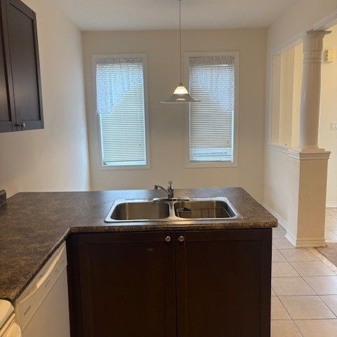 For Lease - 7 Village Gate Drive, Wasaga Beach, Ontario - Photo 1