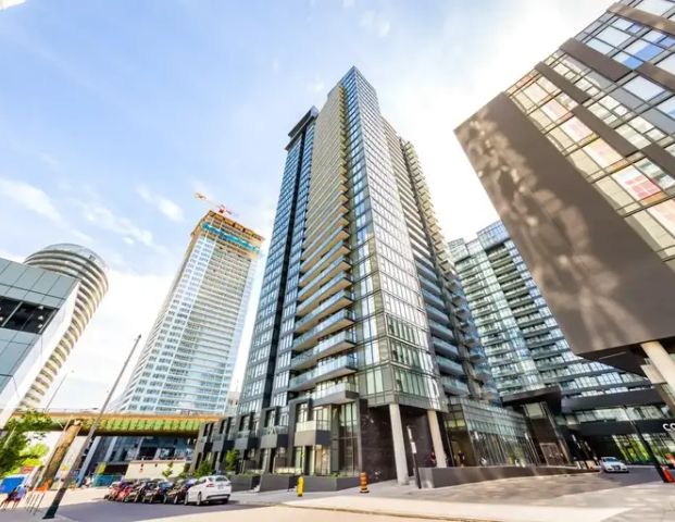 Newton Condos #15126 | 70 Queens Wharf Road, Toronto - Photo 1