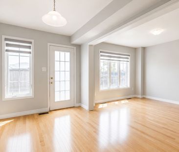 For Lease - 90 Delport Close, Brampton, Ontario - Photo 6