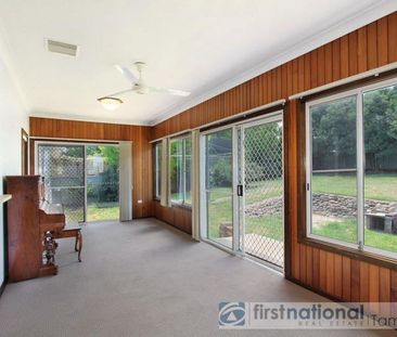 Quiet Street in East - Photo 2