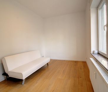 Appartement met één slaapkamer in Ixelles - Photo 1