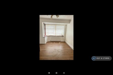 3 bedroom semi-detached house to rent - Photo 2