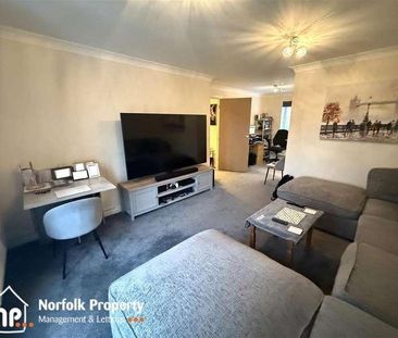 West City, NR5 - Photo 2