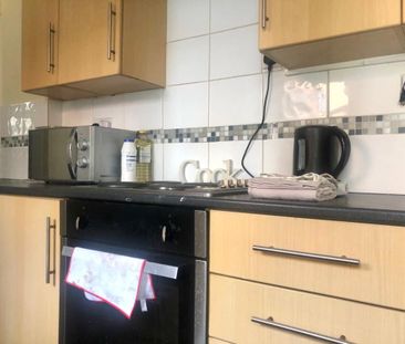 Room in a Shared House, Harold Road, B16 - Photo 6