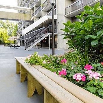 Studio, Surrey BC, Underground Parking - Photo 3