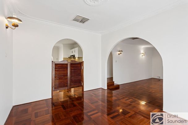 COSY COTTAGE CHARM IN PRIME PARKSIDE POSITION - Photo 1