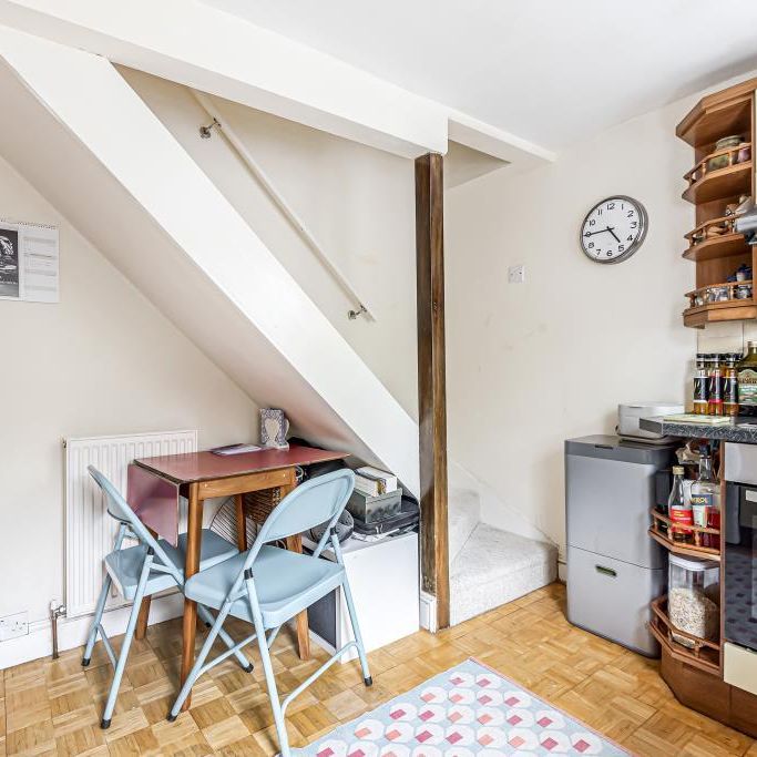 2 bedroom terraced house to rent - Photo 1