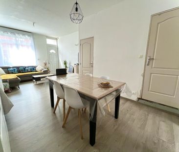 Location Maison 4 pièces 86m² ARMENTIERES 59280 - Photo 2