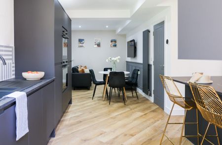 Wykeham Place #2 - Photo 3