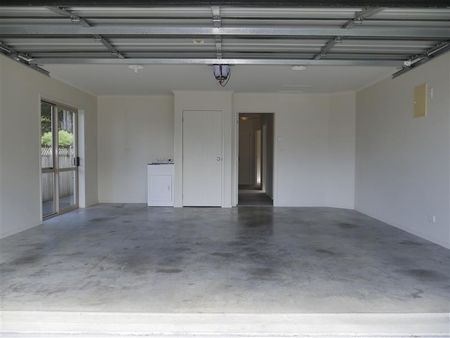 Executive Home in Pukenui Estate - Photo 3