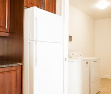 The Linden - Photo 2