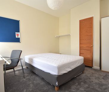 5 bedroom terraced house to rent - Photo 2