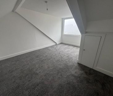 4 bedroom terraced house to rent - Photo 2