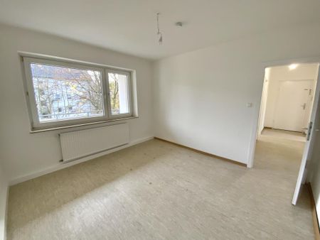 Willkommen Zuhause: Gepflegte 3-Zimmer-Wohnung frei! - Photo 4