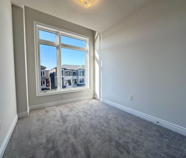 For Lease - 190 Tennant Circle, Vaughan, Ontario - Photo 5