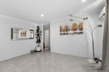 Charming 3-Bedroom Home in Parmelia - Photo 5