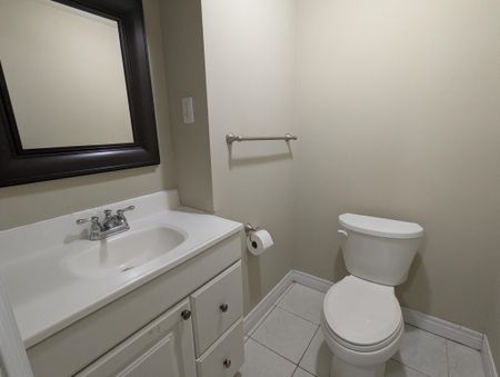For Lease - 4679 Owl Circle Unit# Lower, Mississauga, Ontario - Photo 2